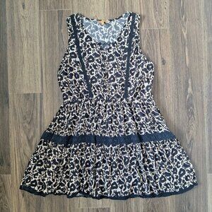 💙 Chances R Cheetah Print Dress 100% Rayon Soft Lace Trim